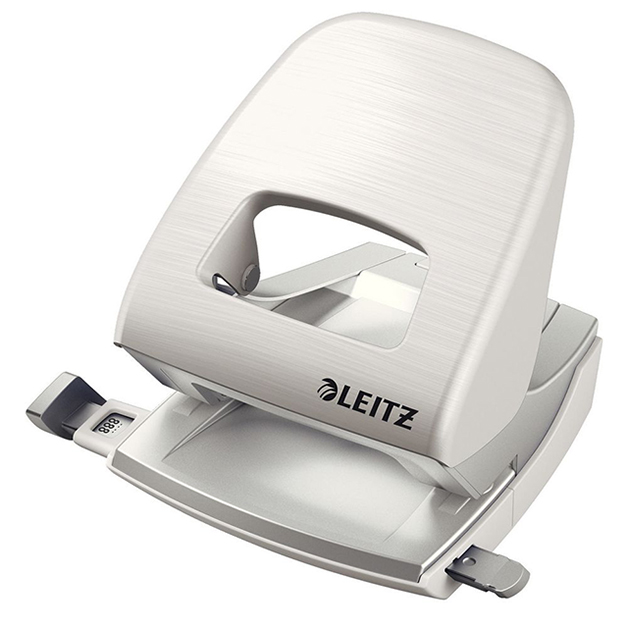 Medium Duty Wow 2-Hole Puncher White